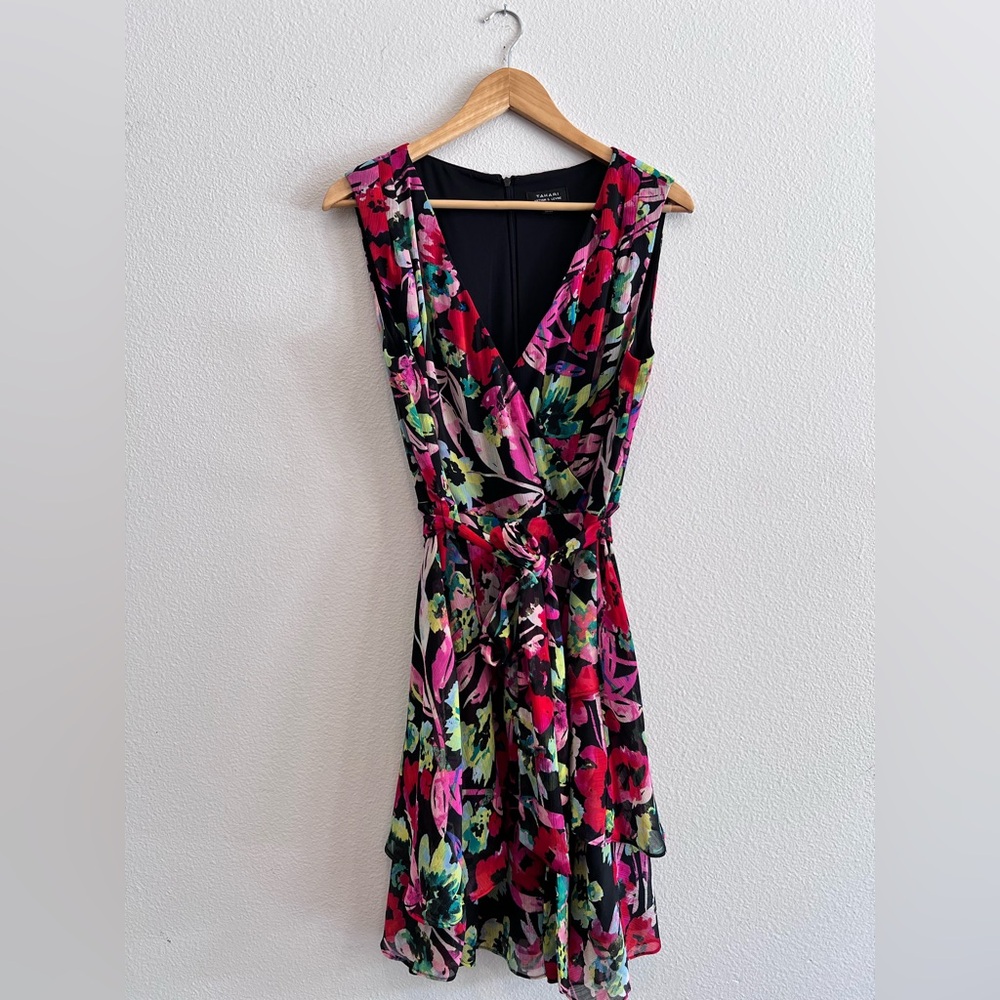 Tahari Arthur S Levine Dress Size 12